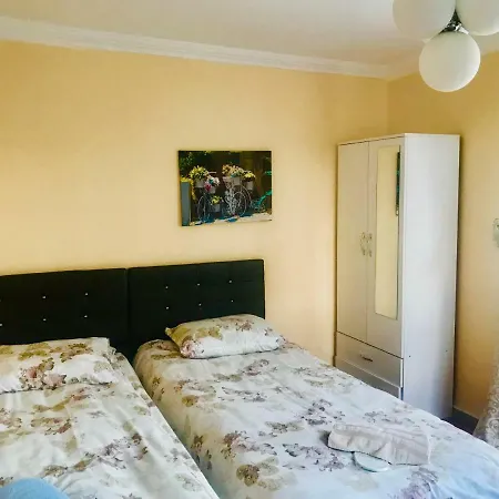Apart 2* איסטמבול